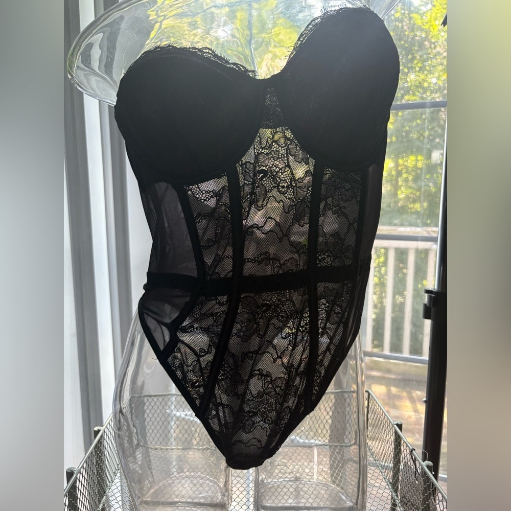 Victoria's Secret Black Lace Bustier